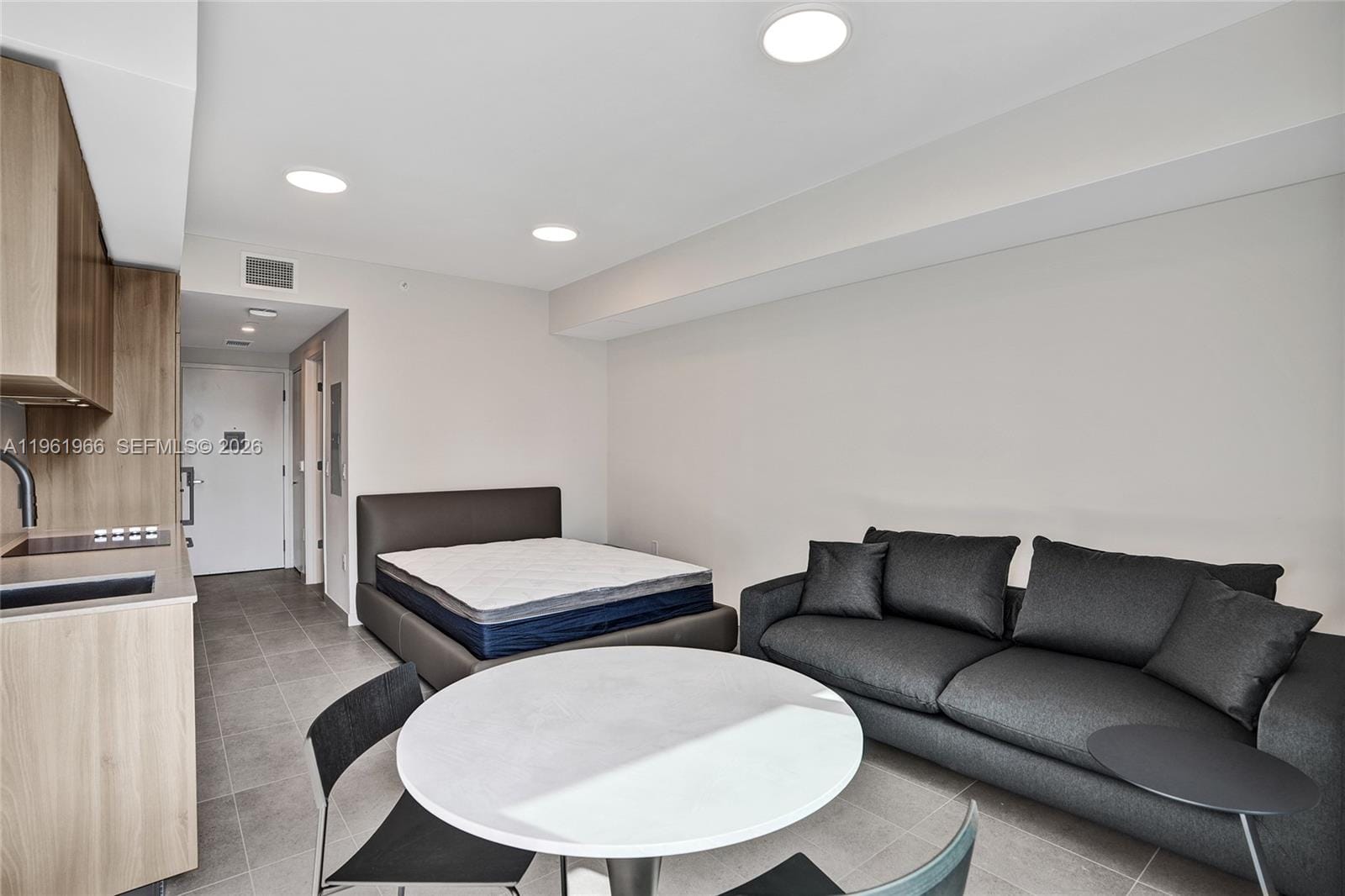 121 NE 5th Street 1001B, Miami, FL 33132 photo 23