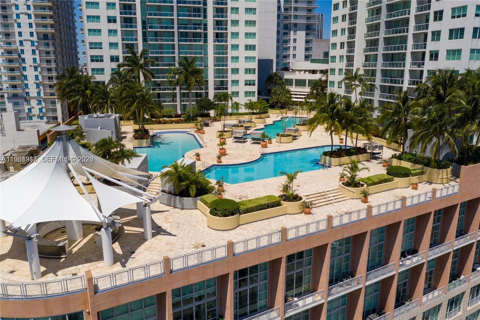 253 NE 2nd Street 3105, Miami, FL 33132 photo 17