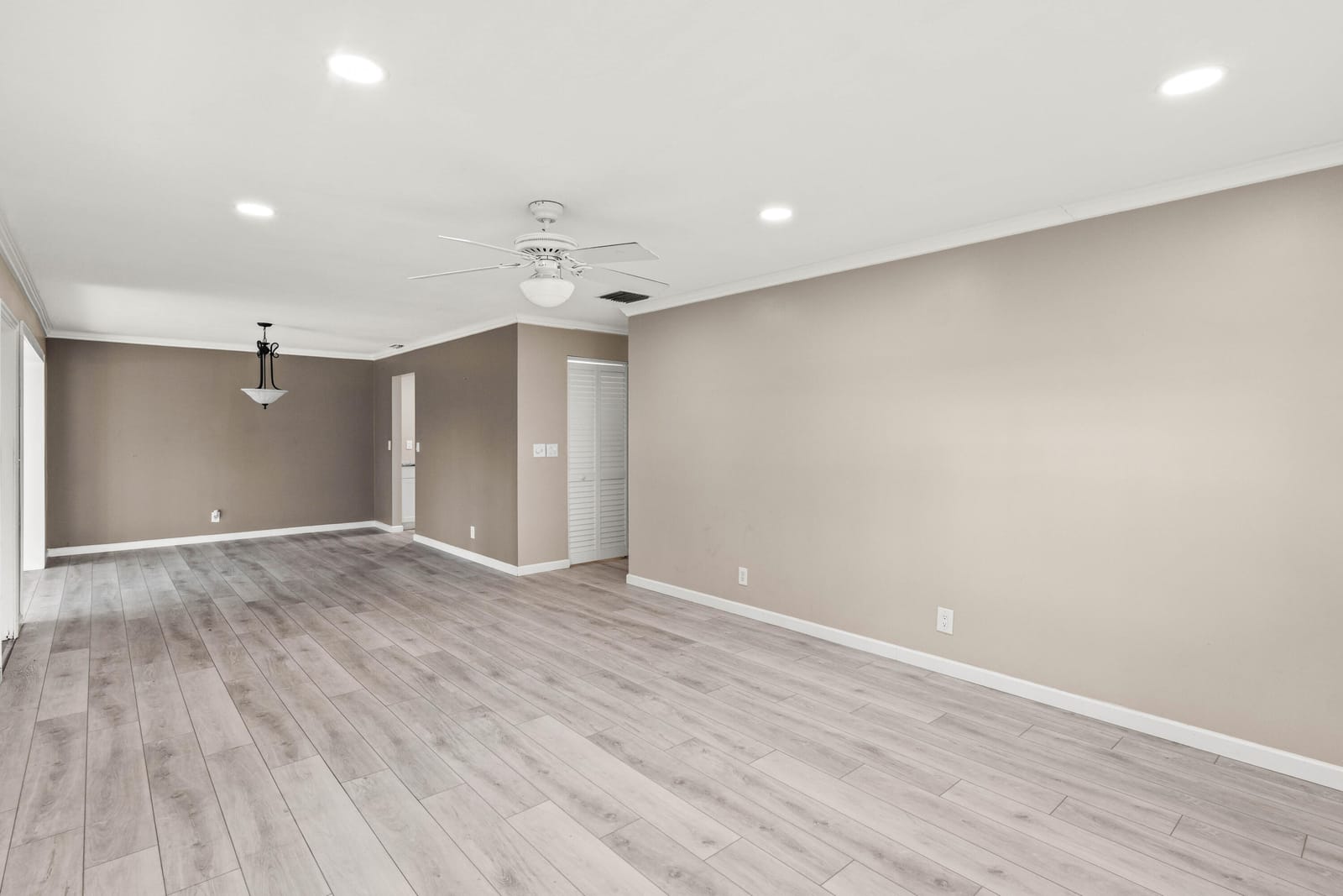 10161 S 45th Way 499, Boynton Beach, FL 33436 photo 5