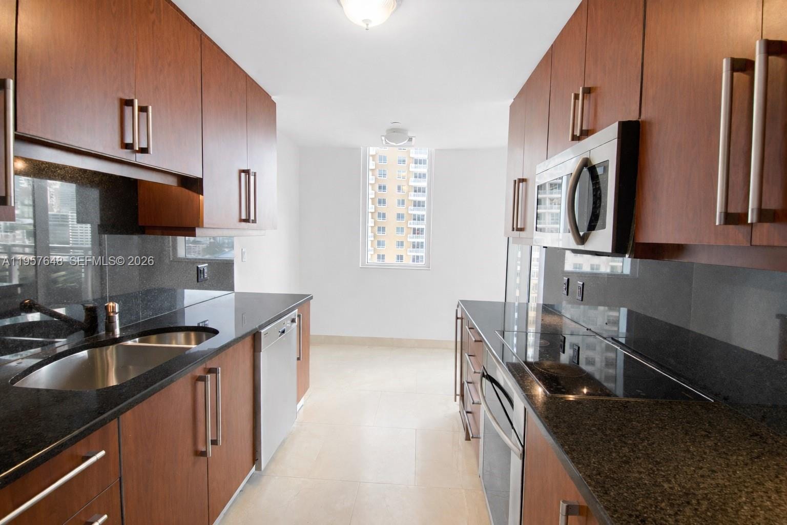 901 Brickell Key Boulevard 1603, Miami, FL 33131 photo 15