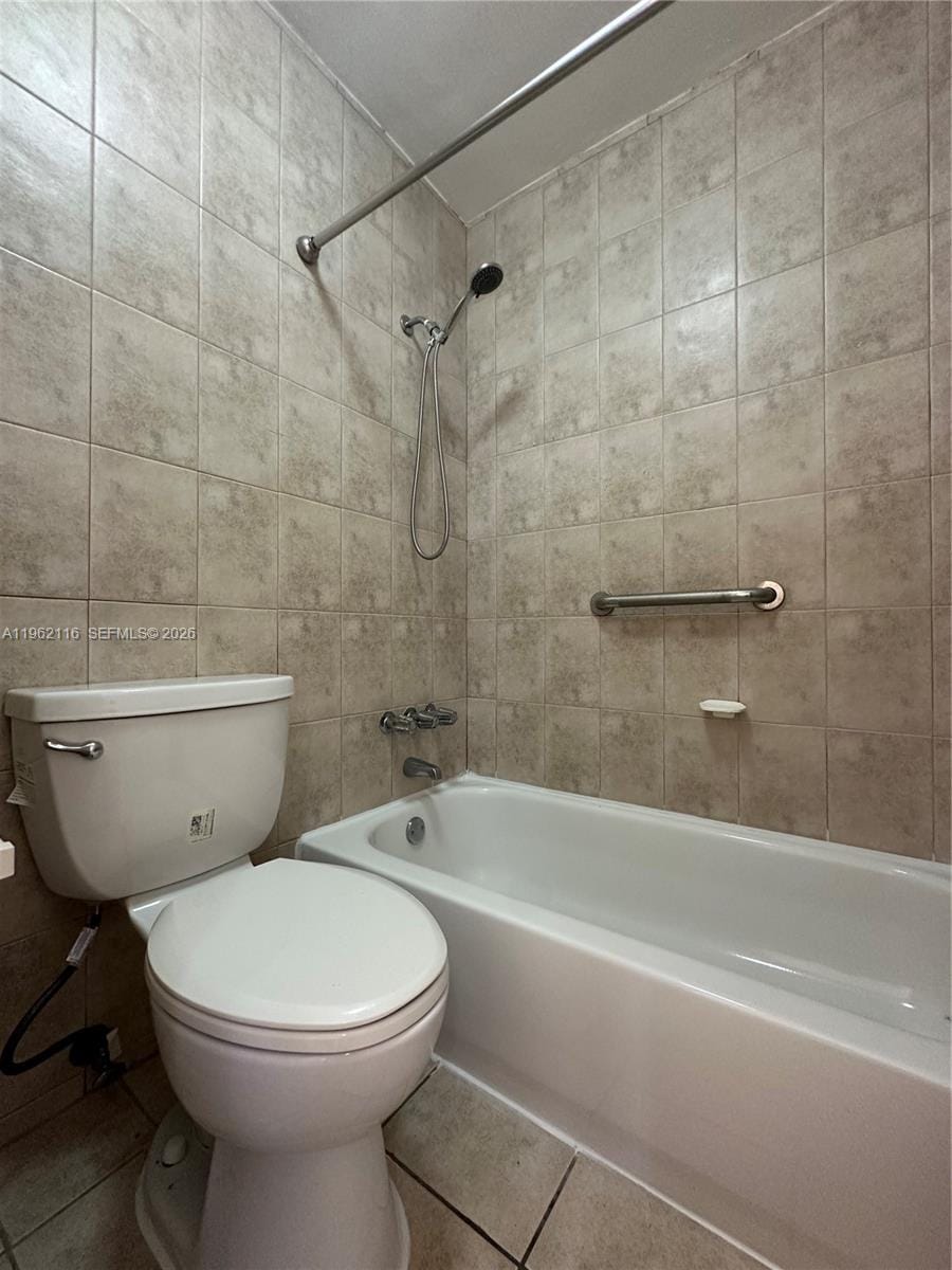 1008 NW 45th Avenue 9 — photo 12