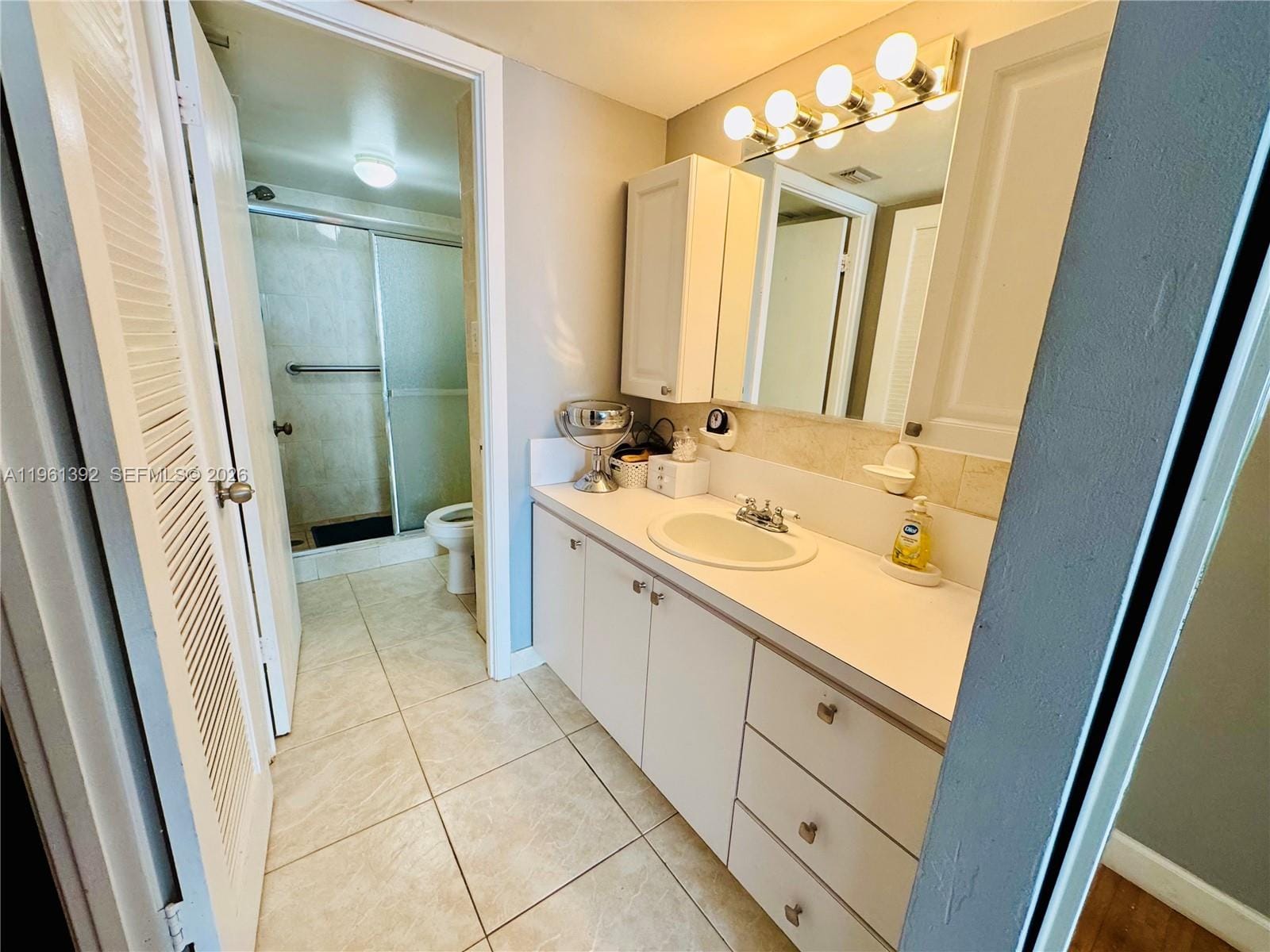 18051 Biscayne Boulevard 503, Aventura, FL 33160 photo 14