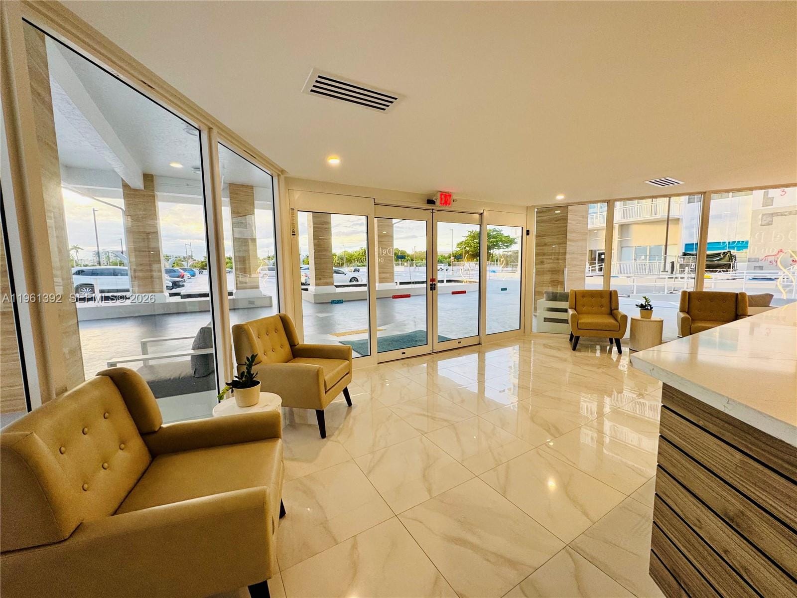 18051 Biscayne Boulevard 503, Aventura, FL 33160 photo 28
