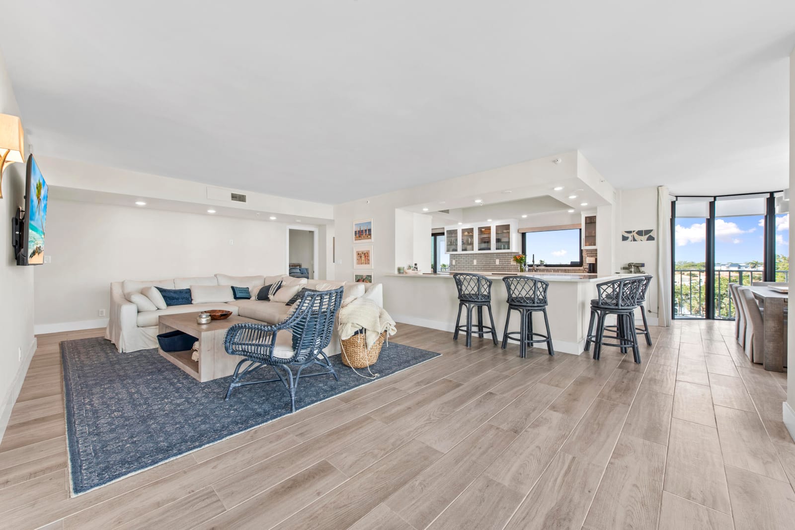2917 S Ocean Boulevard 301, Highland Beach, FL 33487 photo 2
