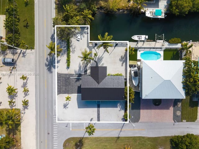 30368 Killdeer Lane, Big Pine Key, FL 33043