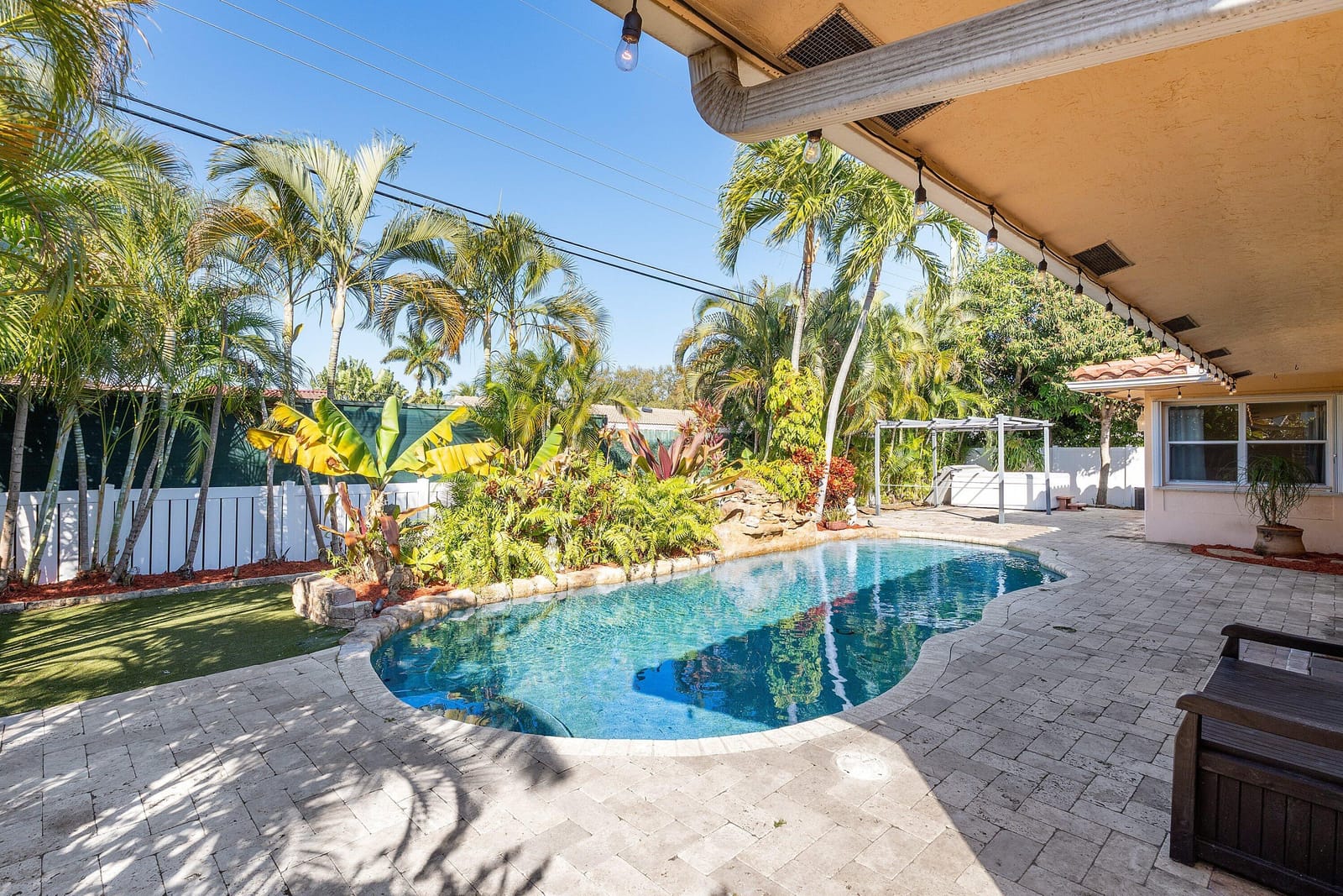 451 NE 25th Terrace, Boca Raton, FL 33431