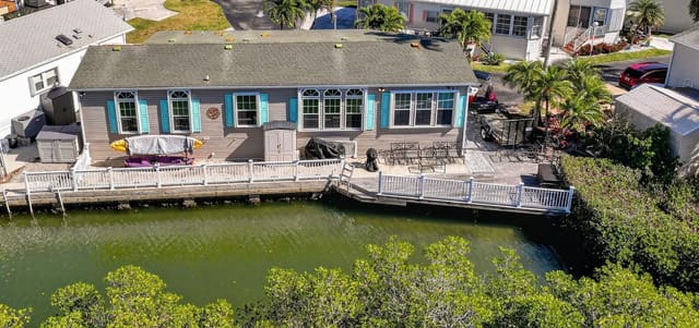 5367 Montego Circle, Hutchinson Island, FL 34949