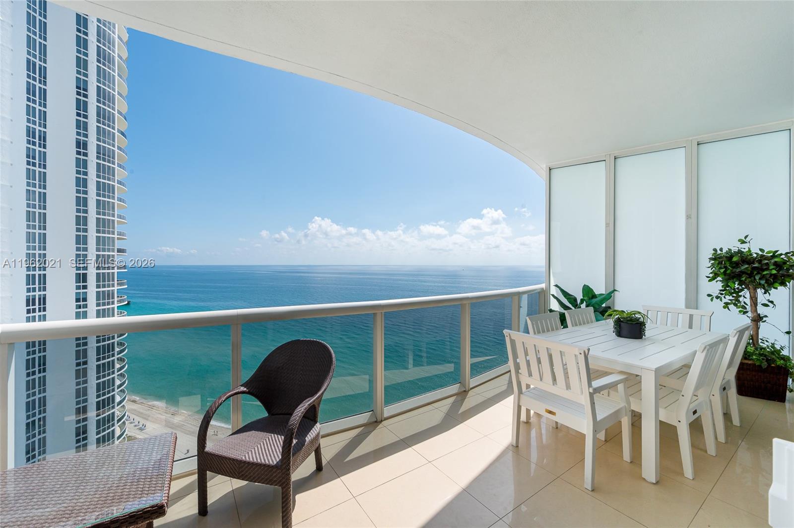 15901 Collins Avenue 2303, Sunny Isles Beach, FL 33160, Sunny Isles Beach