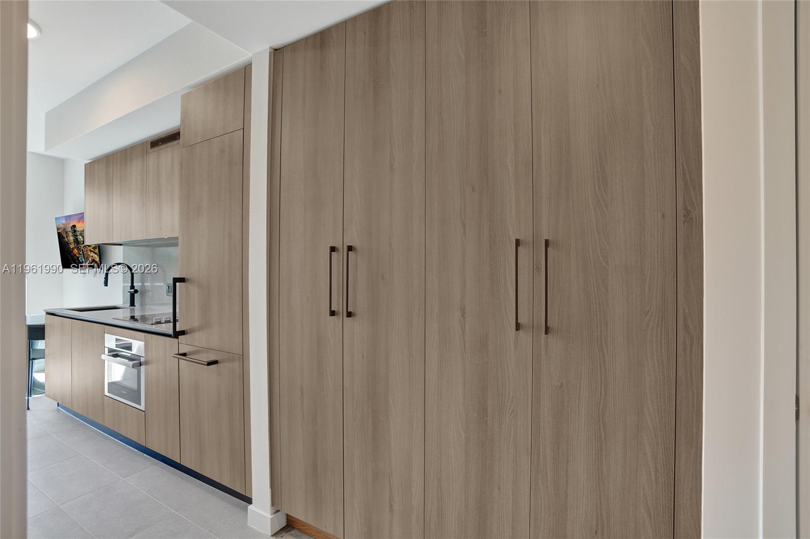 121 NE 5th Street 401B, Miami, FL 33132 photo 20