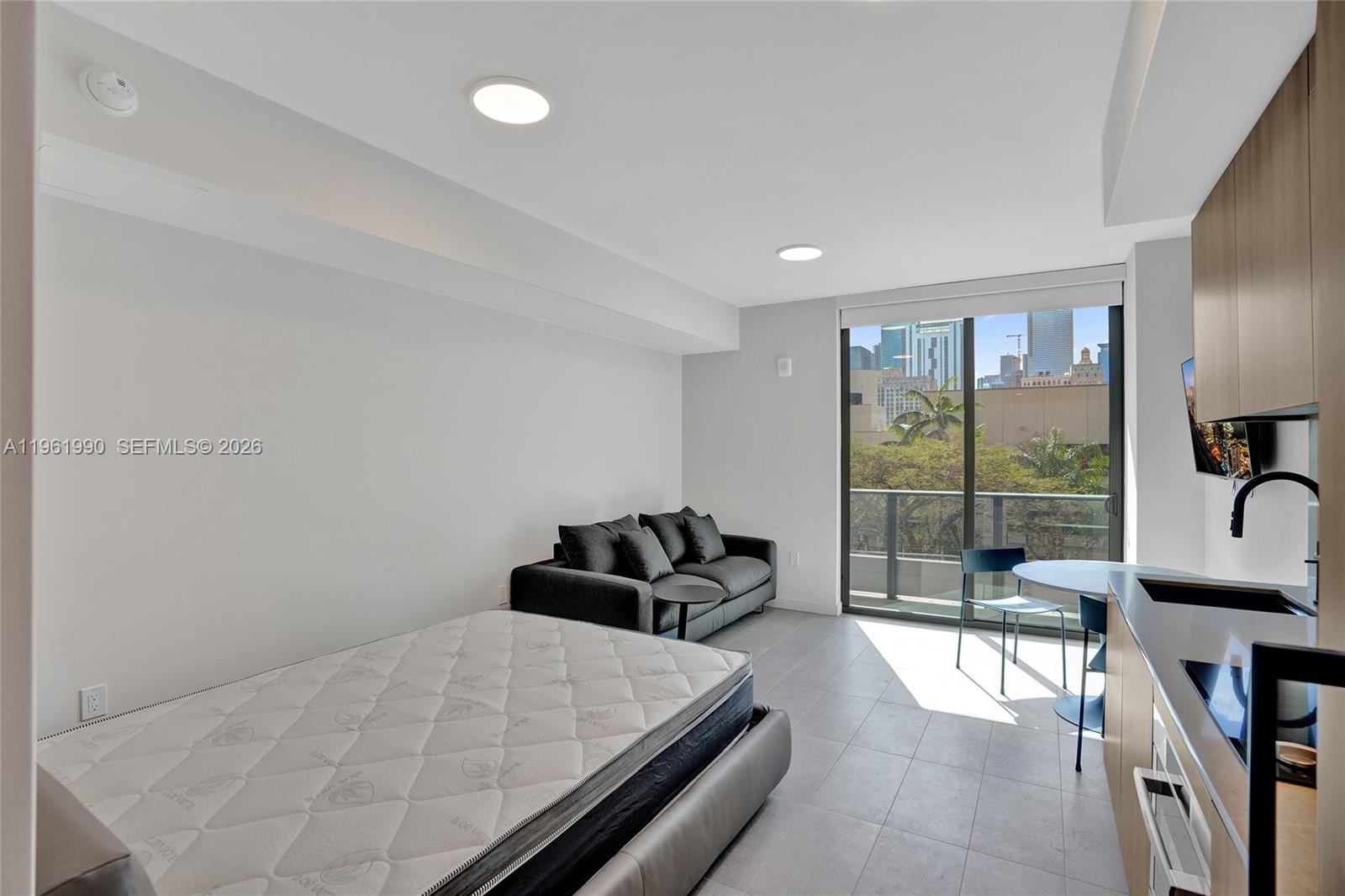 121 NE 5th Street 401B, Miami, FL 33132 photo 26