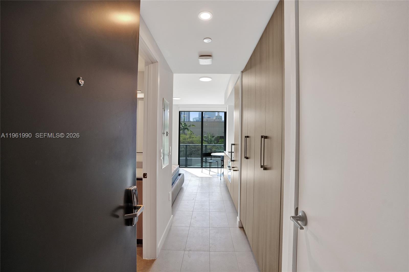 121 NE 5th Street 401B — photo 4