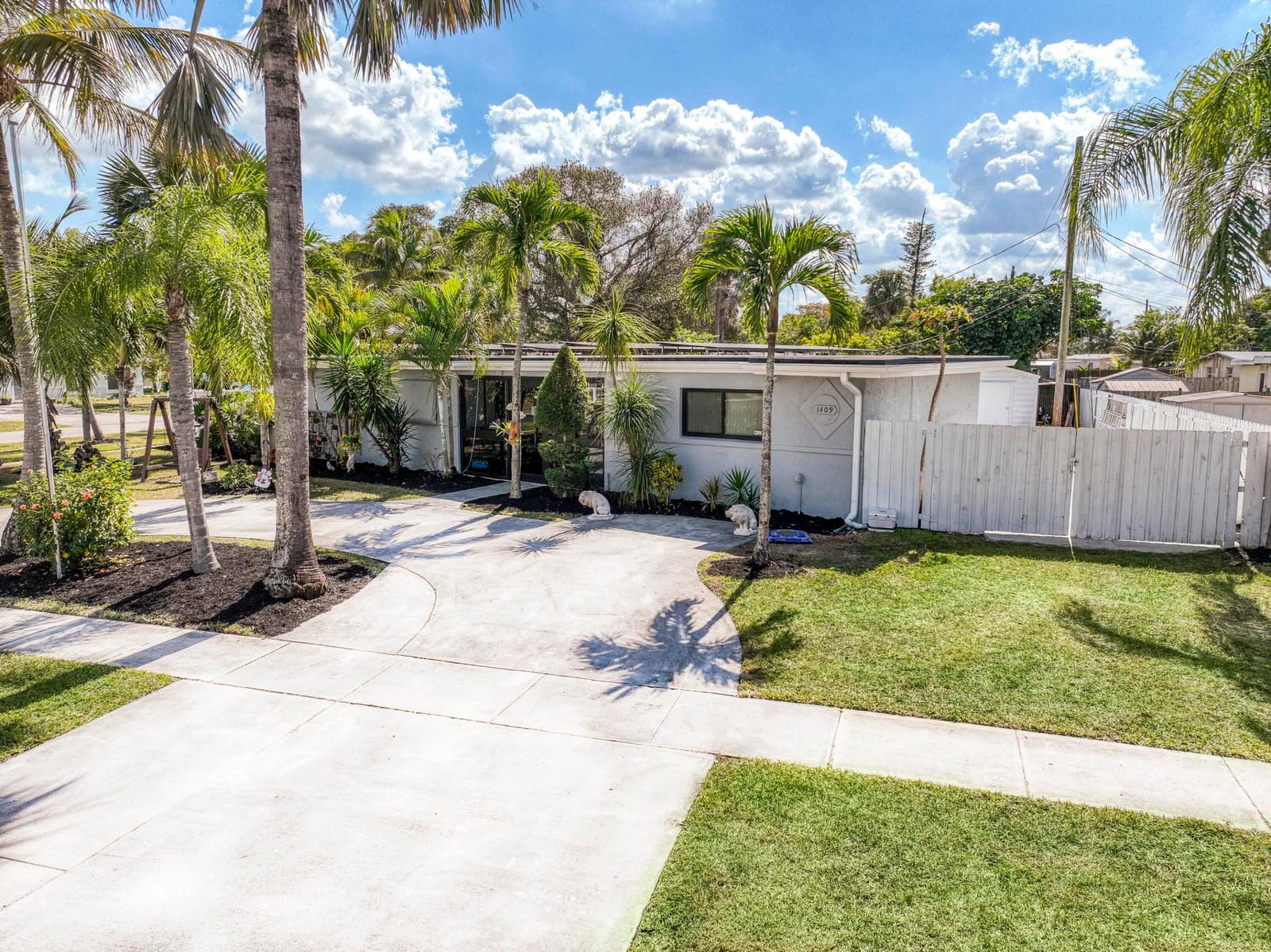 1409 NW 58th Avenue, Margate, FL 33063 photo 3