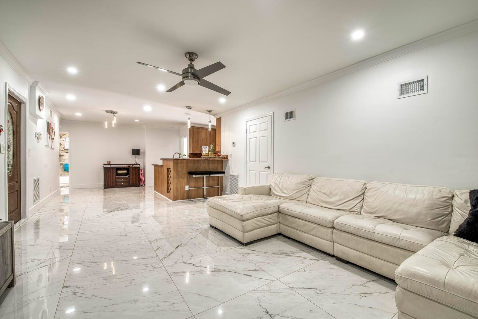 1409 NW 58th Avenue, Margate, FL 33063 photo 7