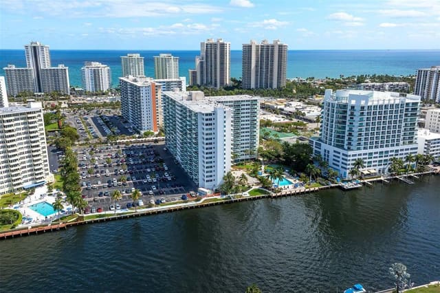 3233 NE 34th Street 717, Fort Lauderdale, FL 33308