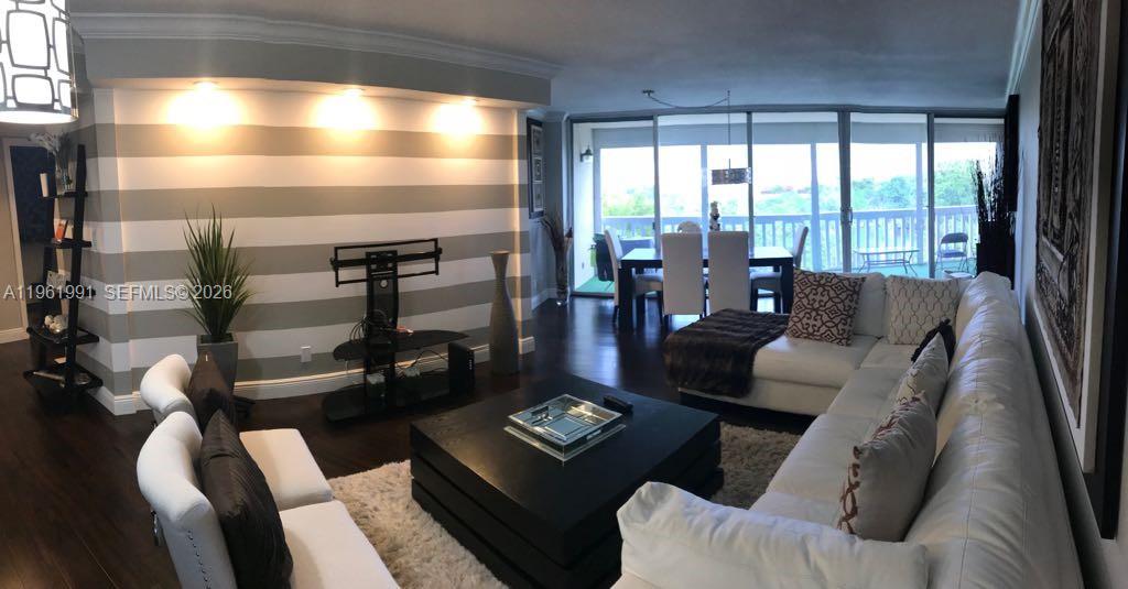 6901 Environ Boulevard 5F, Lauderhill, FL 33319, Lauderhill