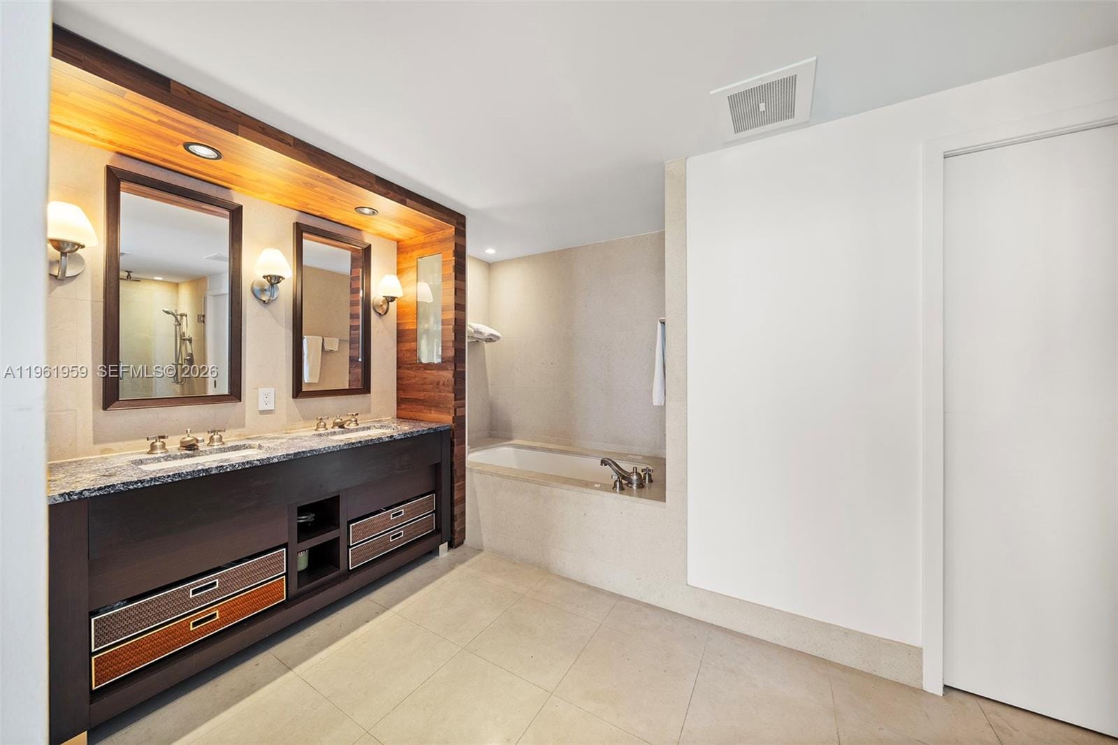 6899 Collins Avenue 2307/10, Miami Beach, FL 33141 photo 15