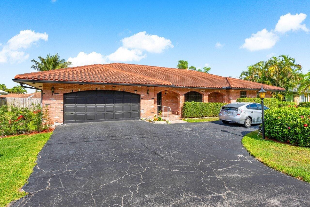 3163 NE 8th Avenue, Boca Raton, FL 33431 photo 13