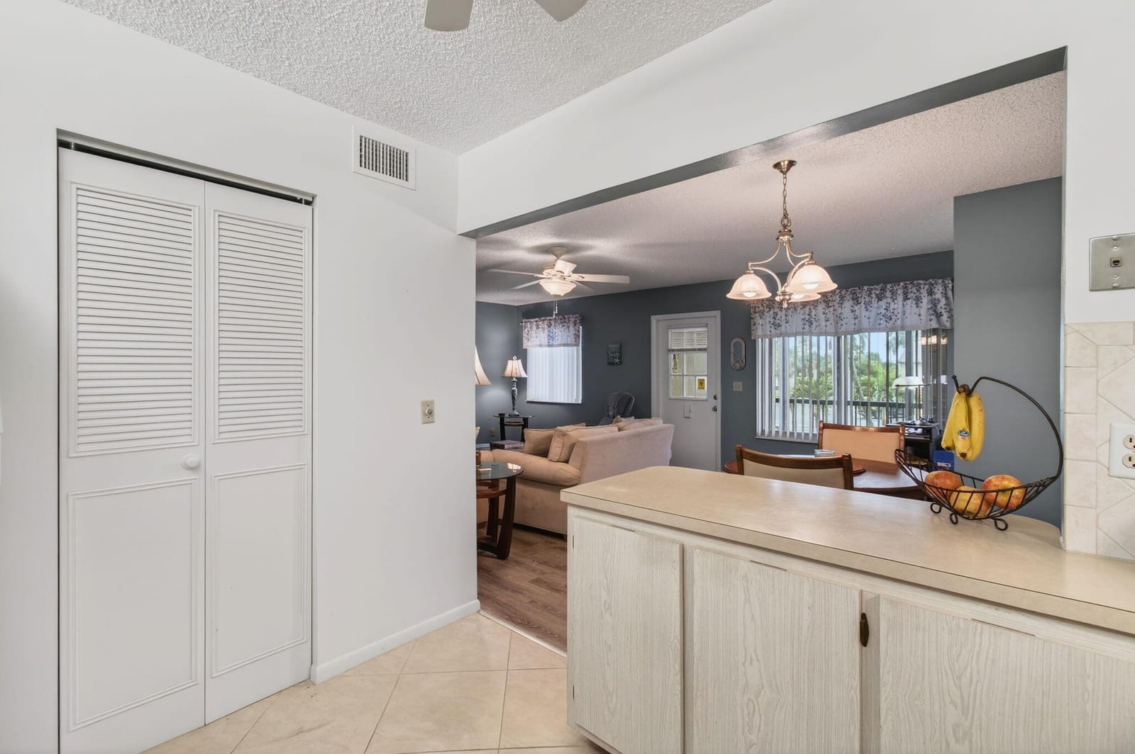405 Pine Glen Lane D-2, Greenacres, FL 33463 photo 15