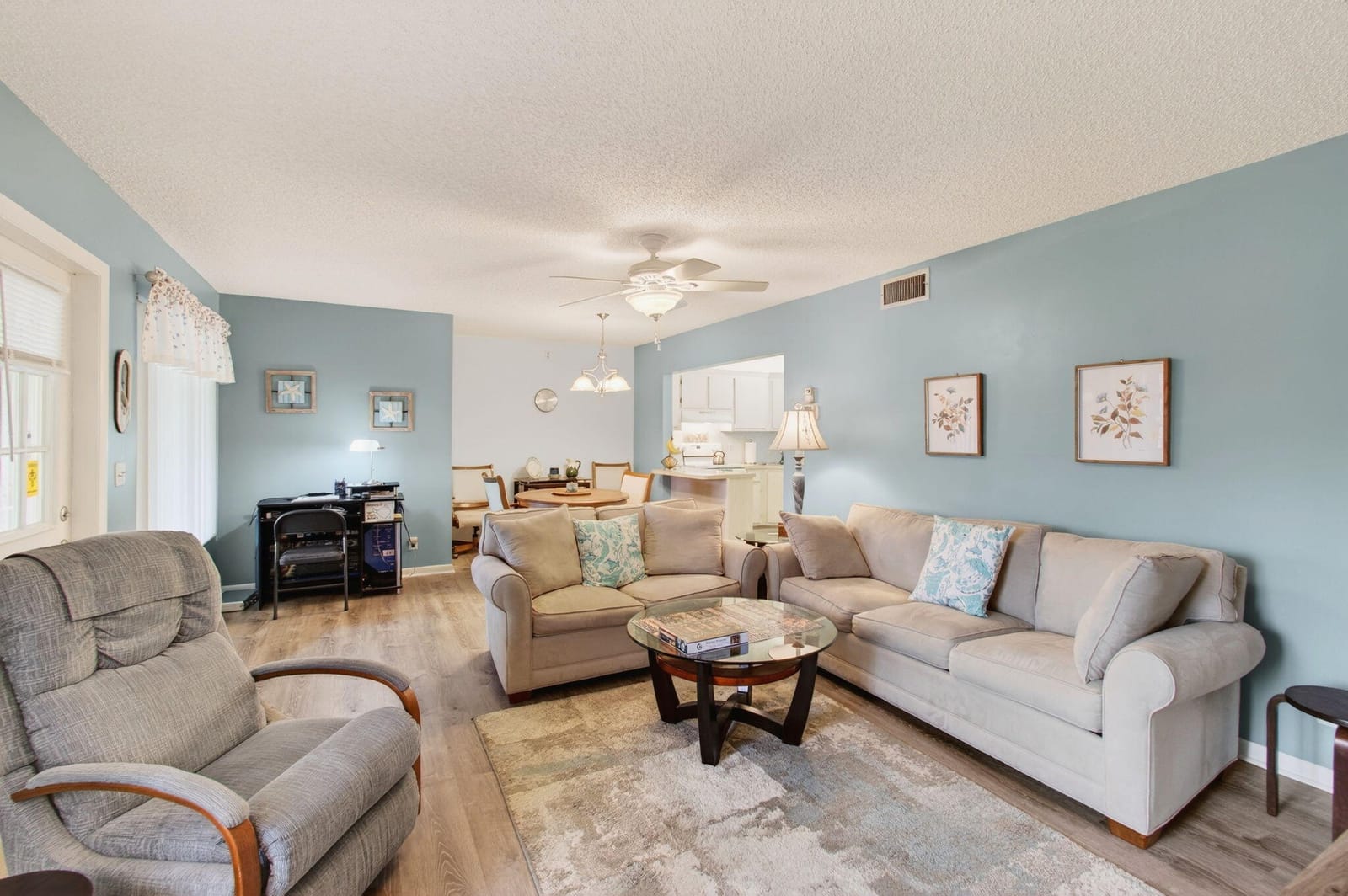405 Pine Glen Lane D-2, Greenacres, FL 33463 photo 10