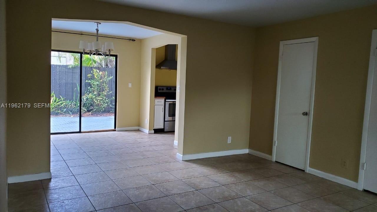 25 NE 12th Street, Fort Lauderdale, FL 33304 photo 29