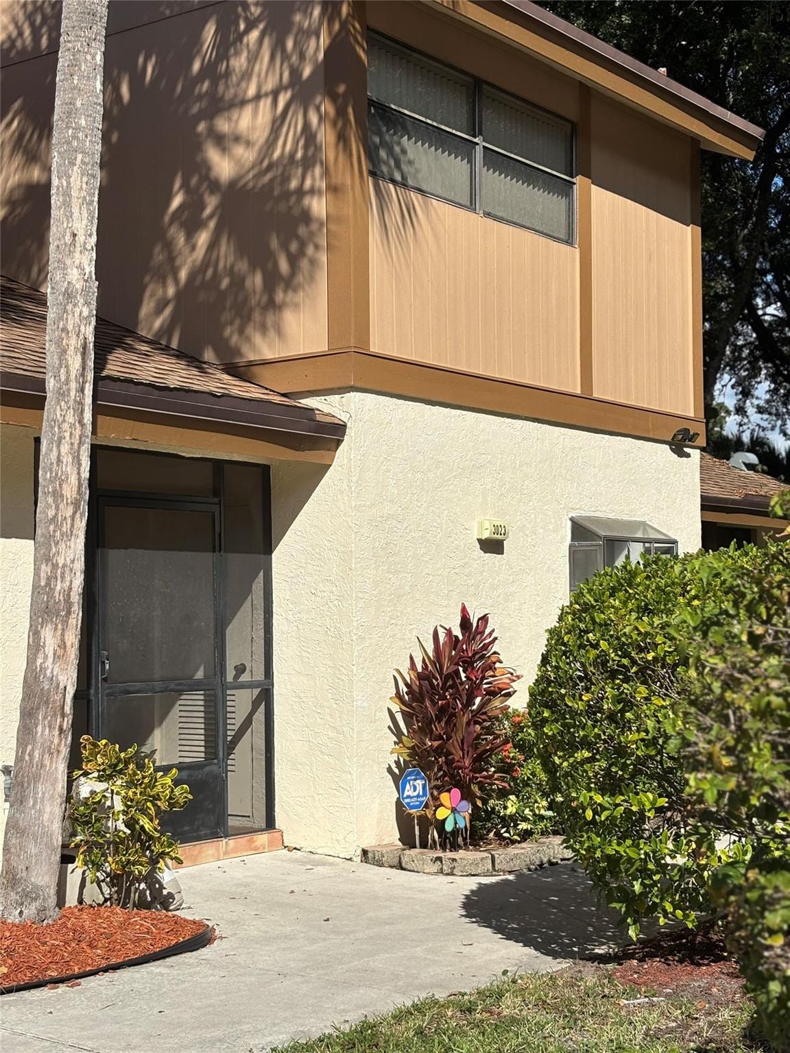 3023 NW 48th Avenue 3023 — photo 4