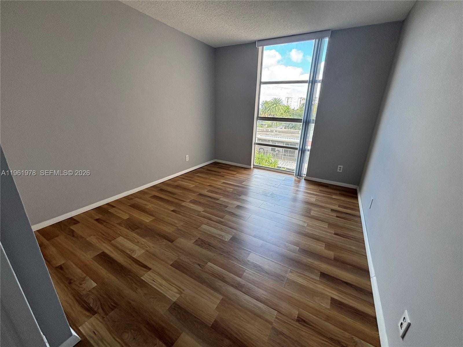 2001 Atlantic Shores Boulevard 409, Hallandale Beach, FL 33009 photo 16