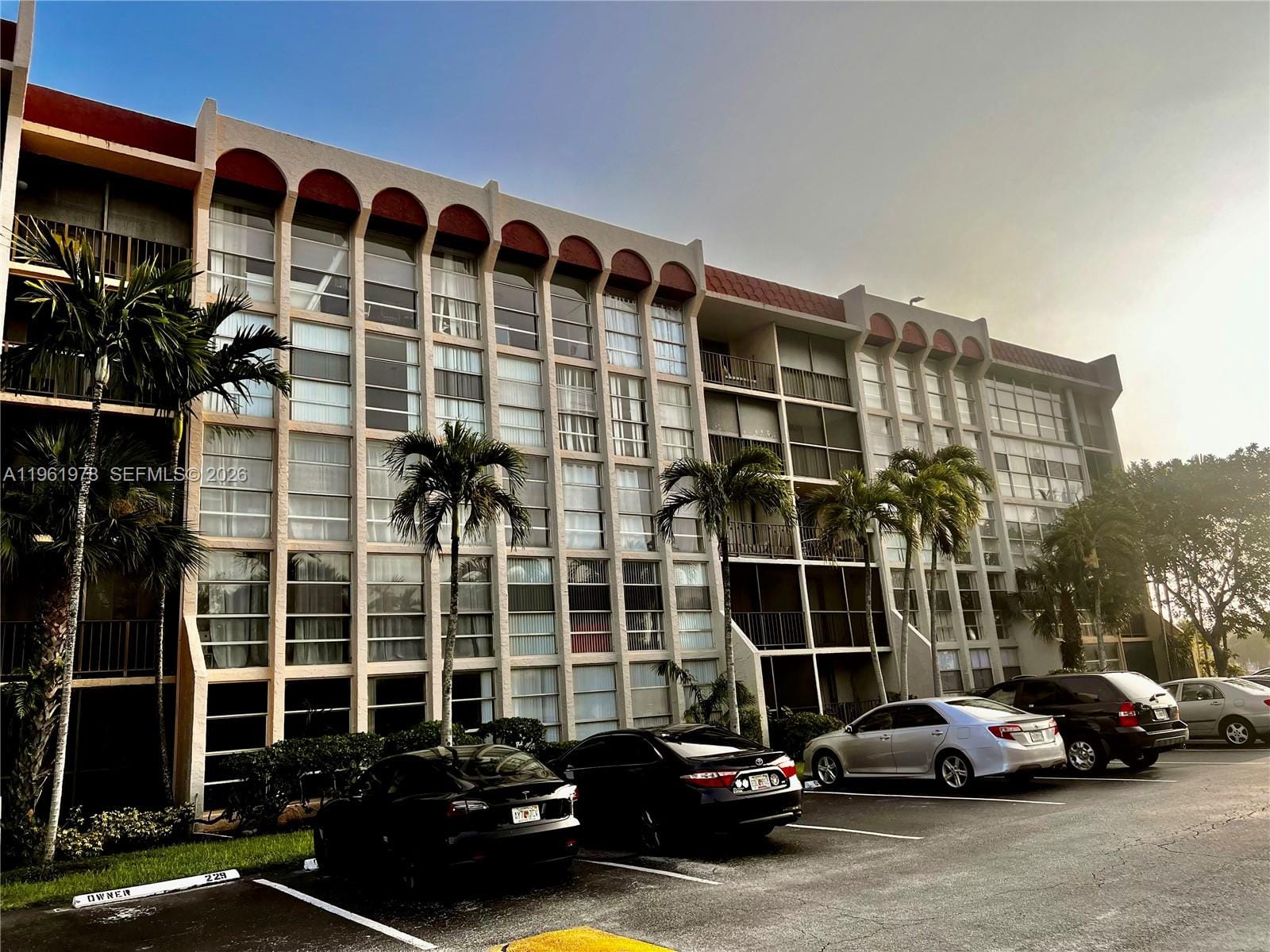 2001 Atlantic Shores Boulevard 409, Hallandale Beach, FL 33009 photo 24
