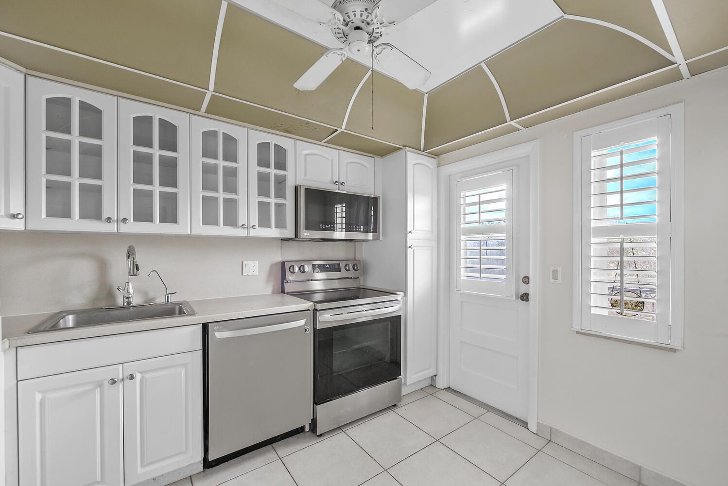 2871 N Ocean Boulevard F429 — photo 12