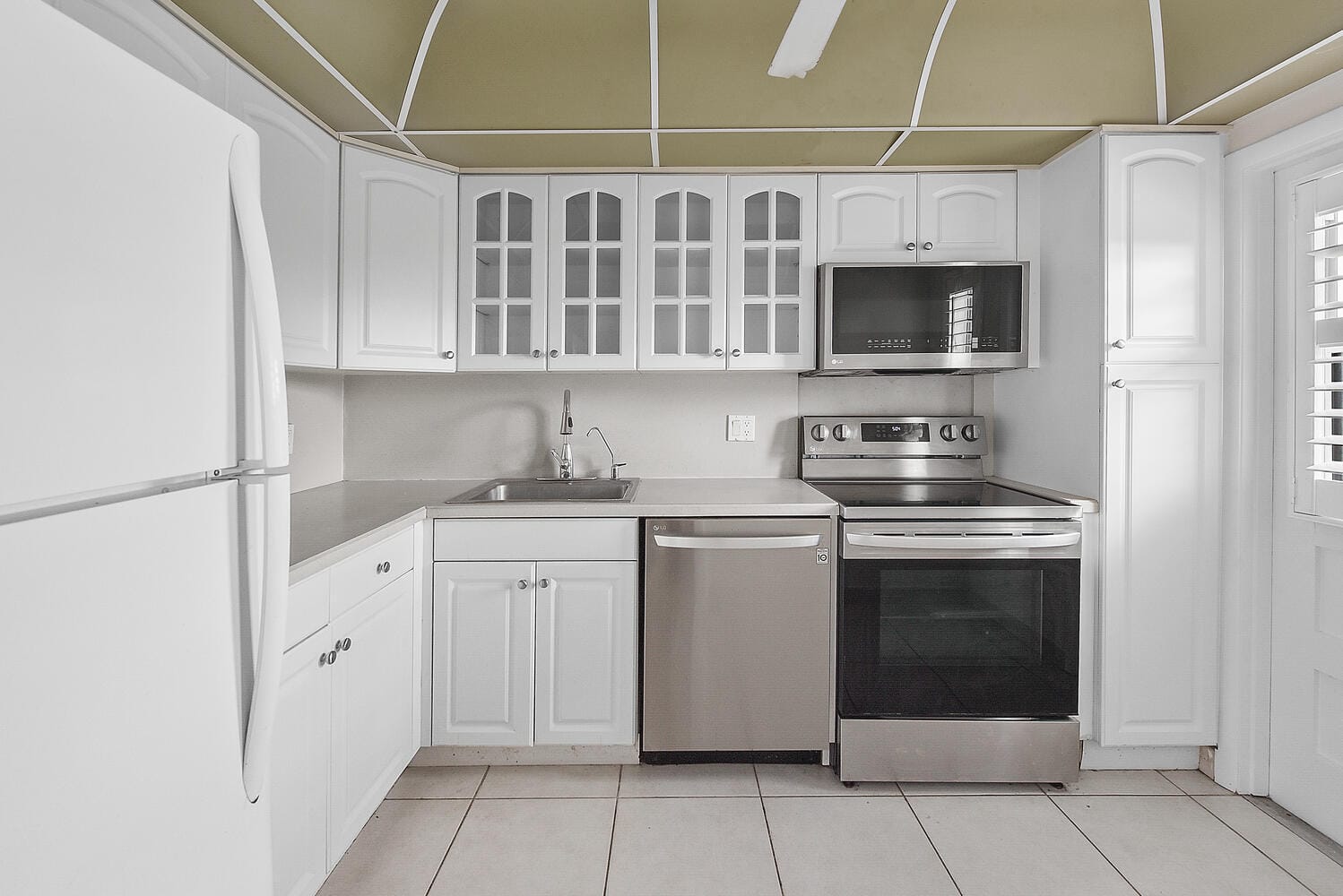 2871 N Ocean Boulevard F429 — photo 10
