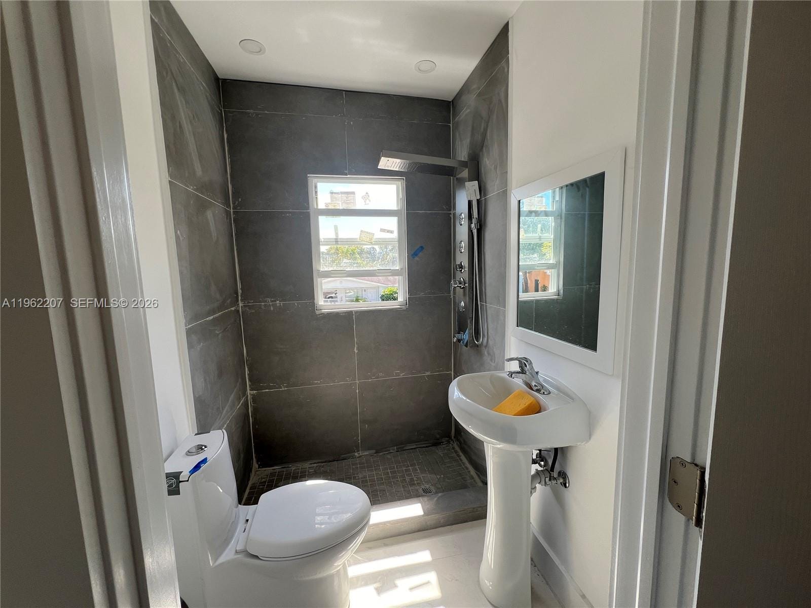 1015 S 17th Avenue 8 — photo 9