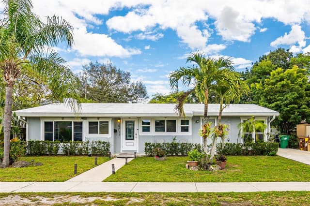 19711 NW 4th Avenue, sold in Sierra Mirada, Miami Gardens, FL