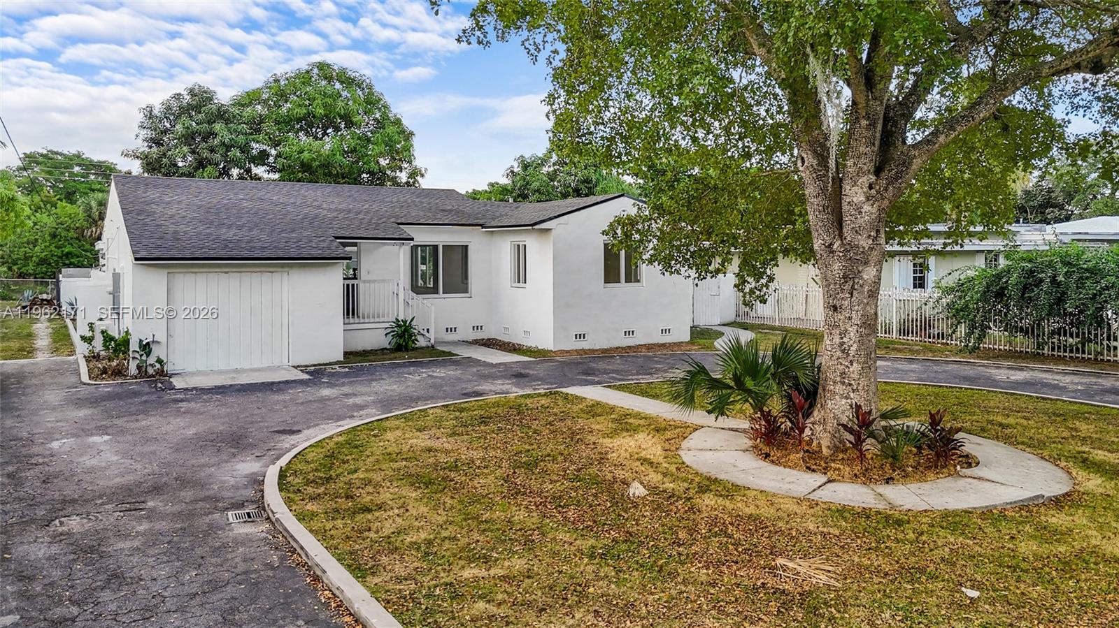 201 S Biscayne River Drive, Miami, FL 33169, Miami