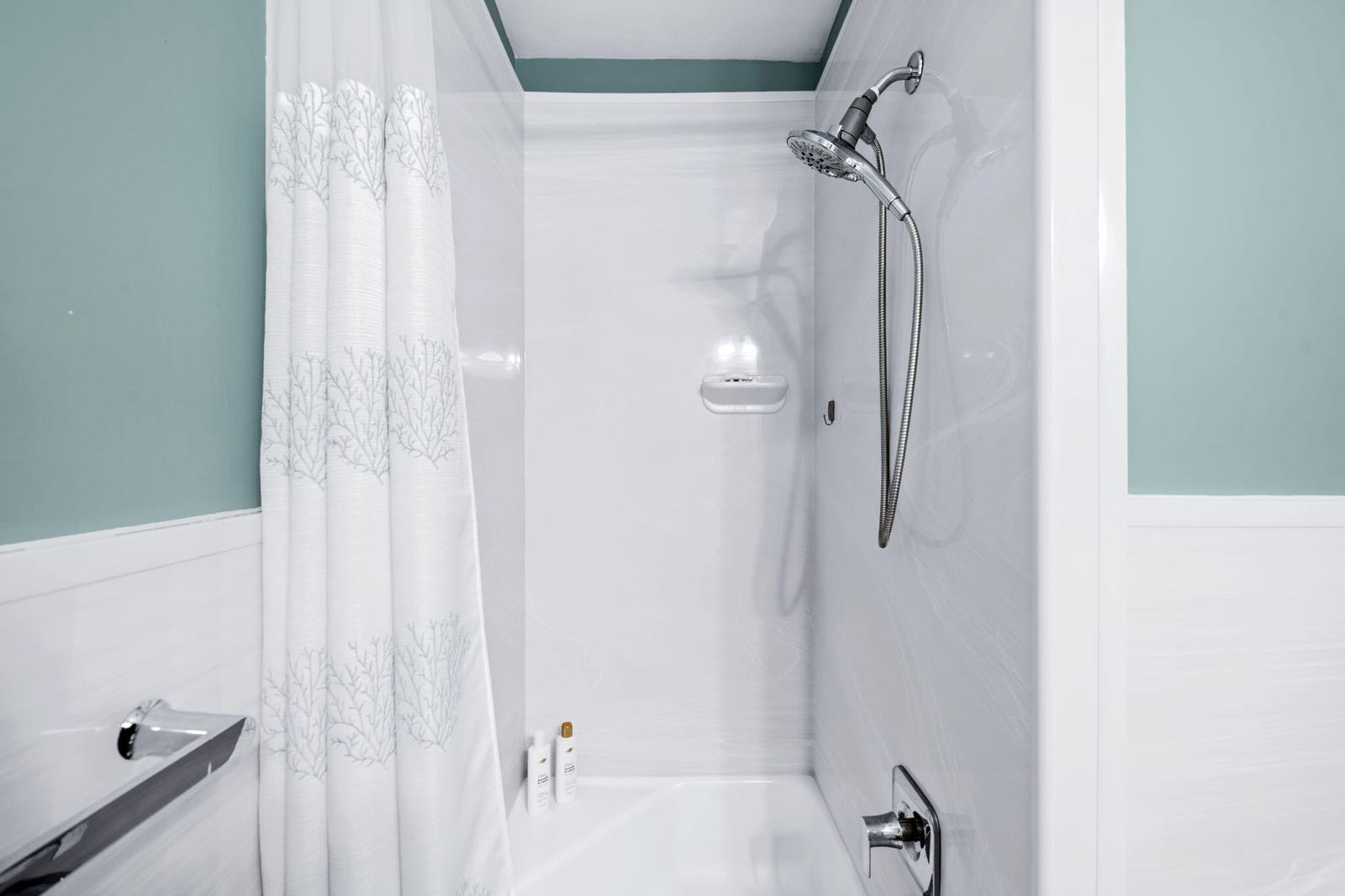 180 Isle Of Venice Drive 224, Fort Lauderdale, FL 33301 photo 14