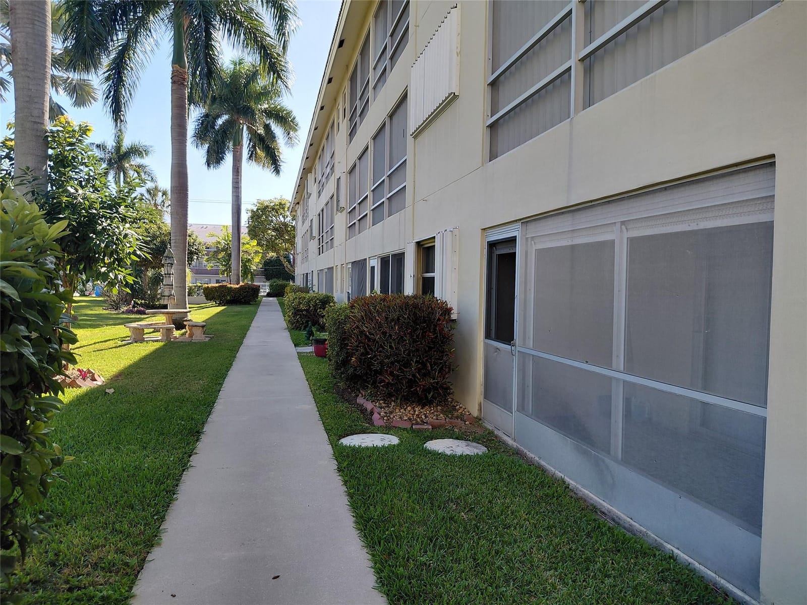 1951 NE 39th Street 127, Lighthouse Point, FL 33064 photo 25