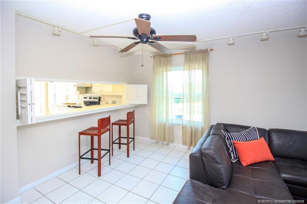 2641 NE Ocean Boulevard 101, Stuart, FL 34996 photo 3