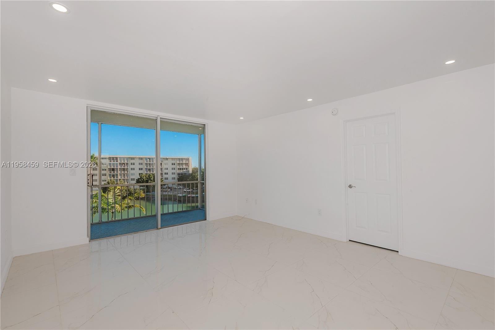 2851 Leonard Drive J405, Aventura, FL 33160 photo 17