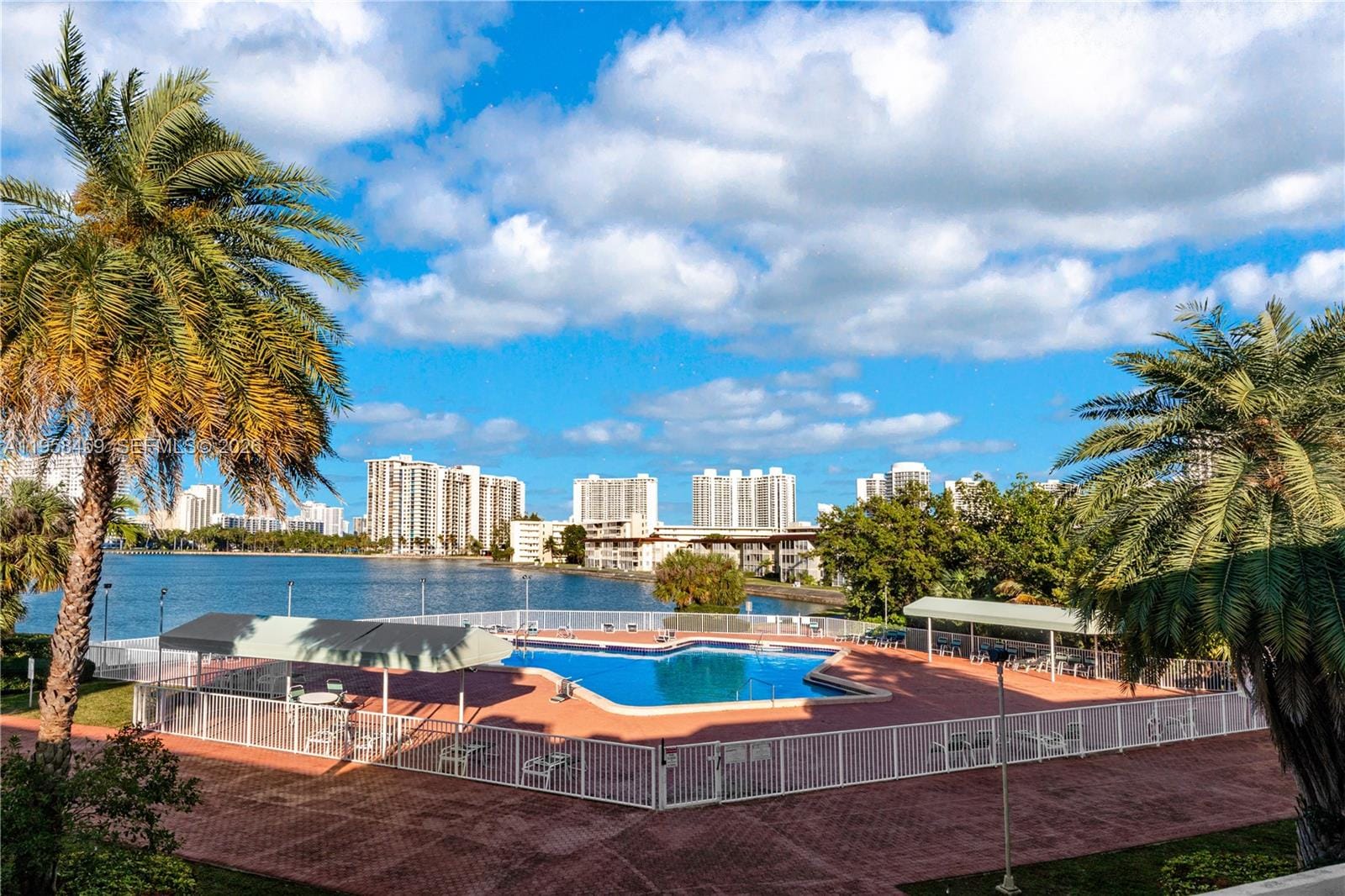 2851 Leonard Drive J405, Aventura, FL 33160 photo 29