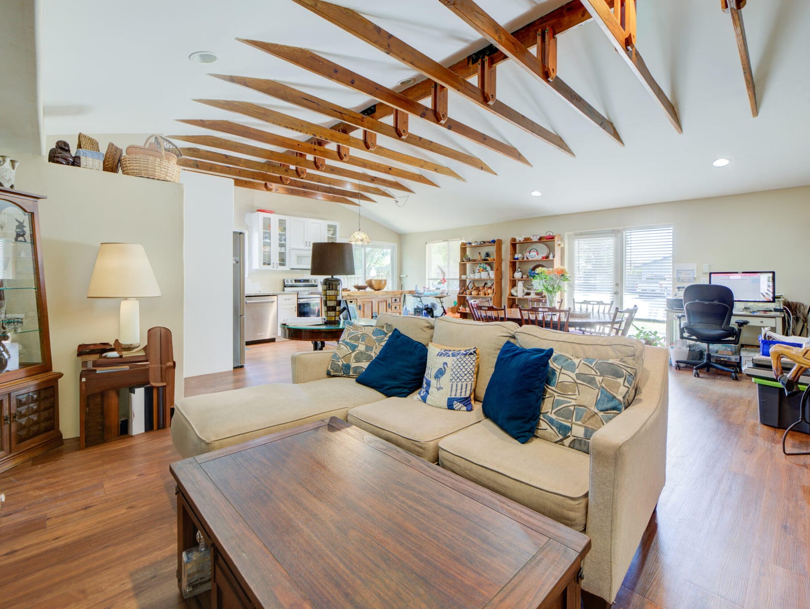 4605 Frances Drive — photo 8