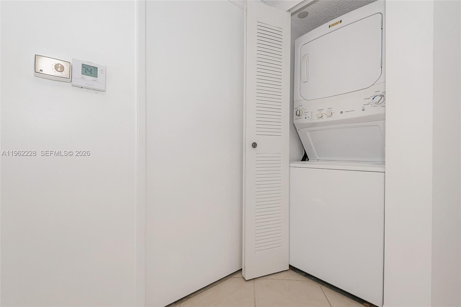 12550 SW 15th Street 302E — photo 10