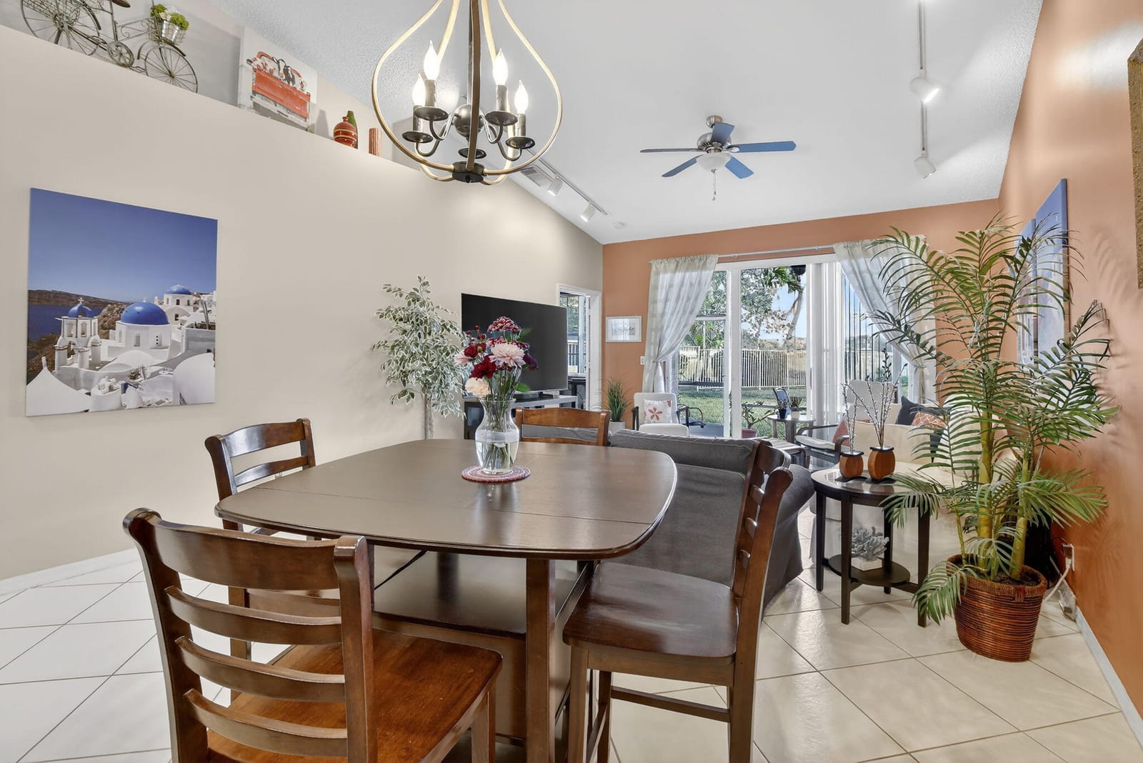 2491 Aragon Boulevard 1 — photo 6