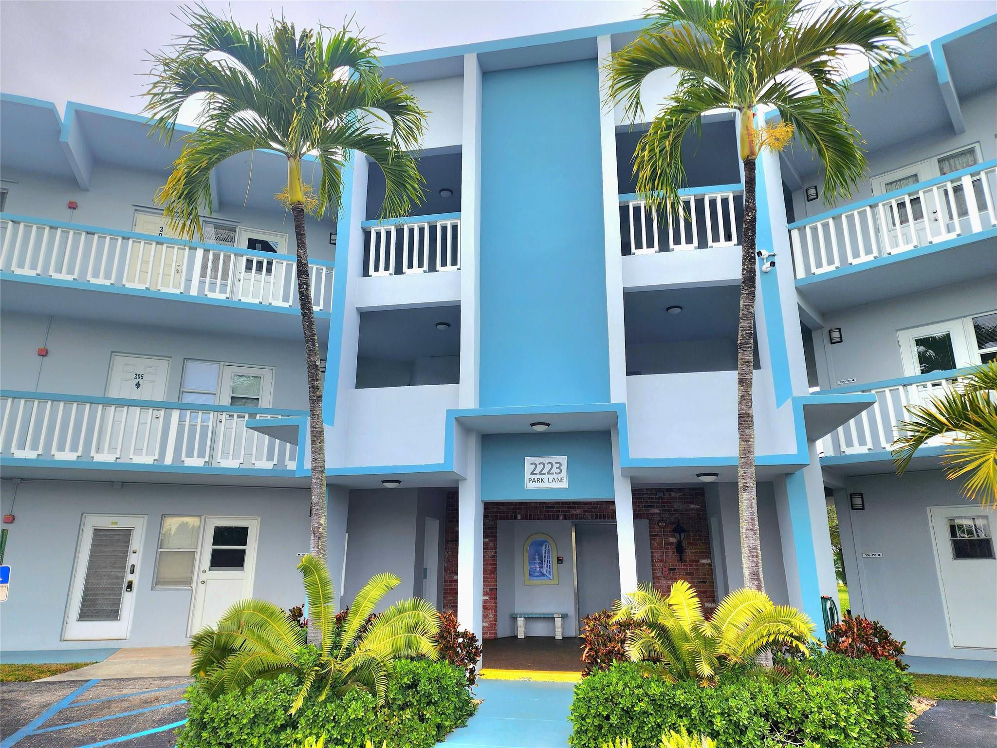 2223 Park Lane 105, Hollywood, FL 33021, Hollywood