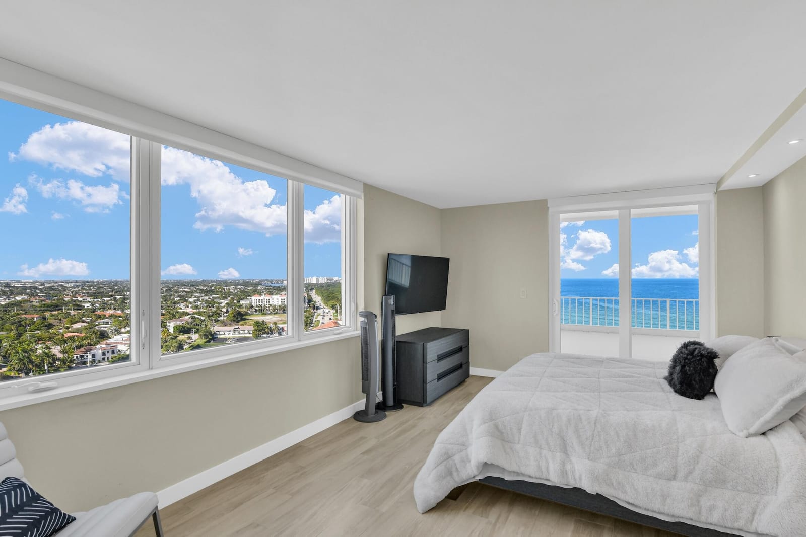500 S Ocean Boulevard 1807, Boca Raton, FL 33432 photo 17