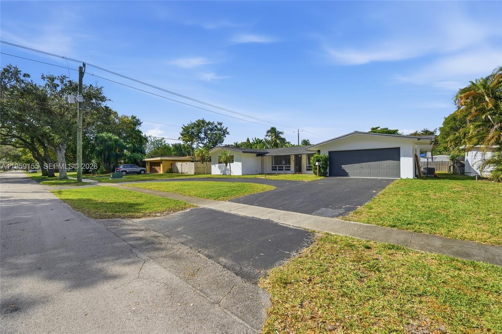 861 N Bel Air Drive, Plantation, FL 33317 photo 22
