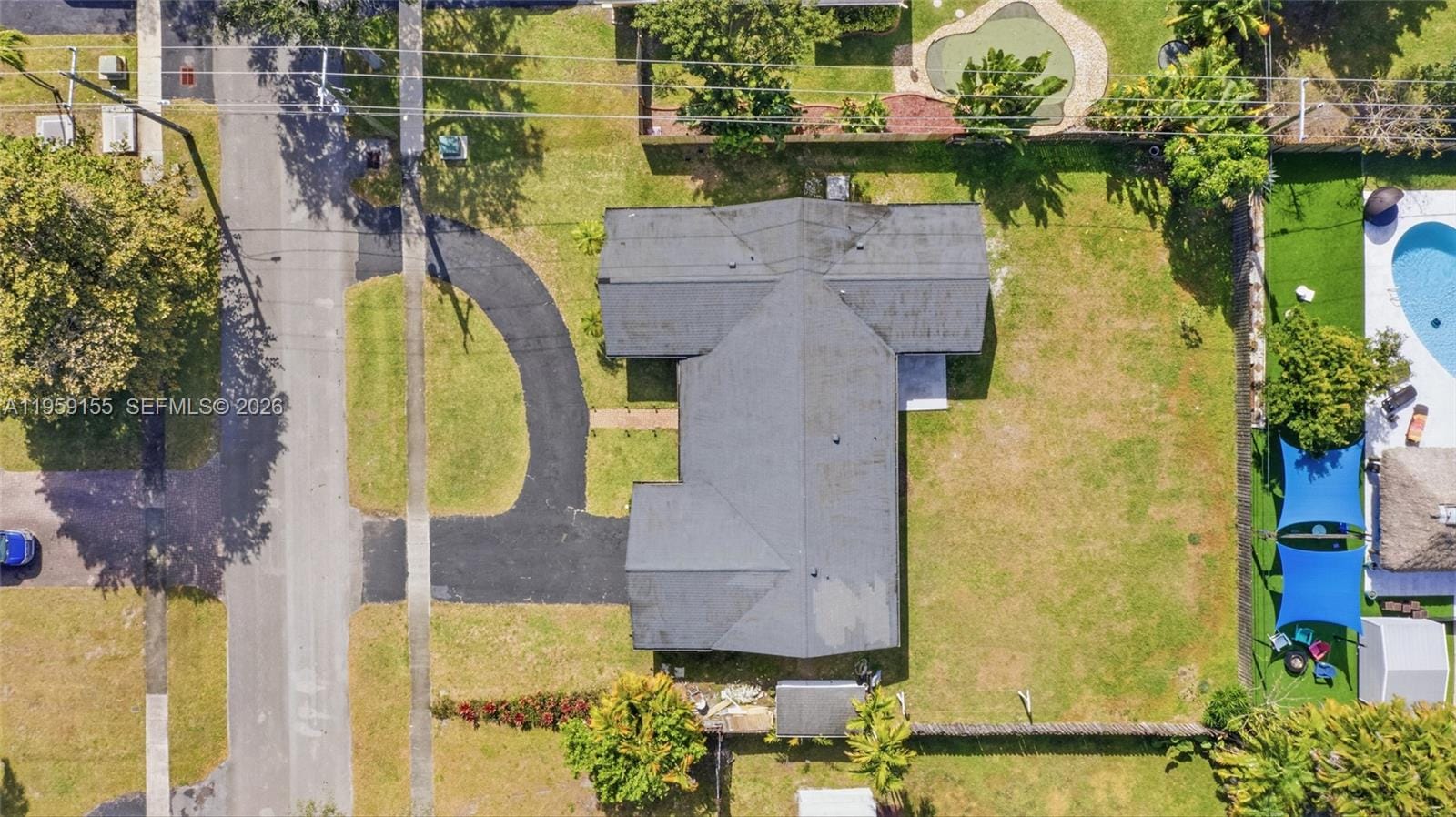 861 N Bel Air Drive, Plantation, FL 33317 photo 30