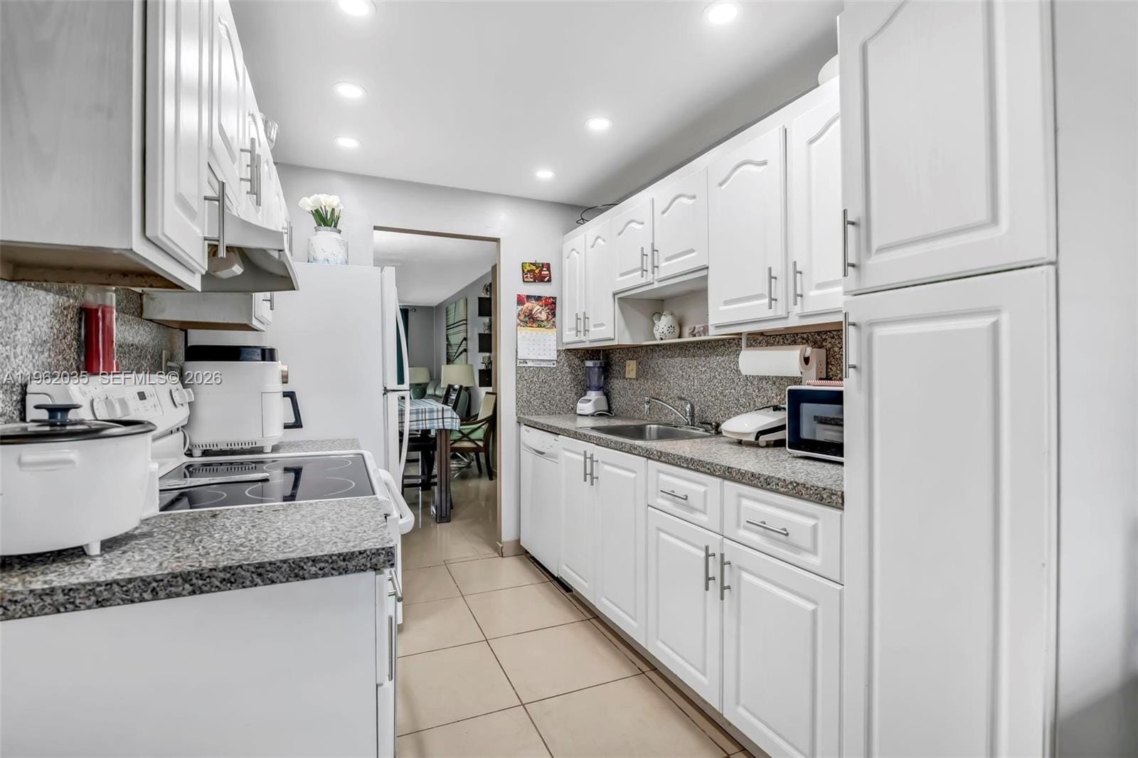 2649 NW 48th Terrace 130 — photo 5