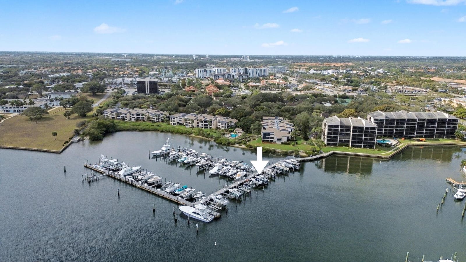 11354 Briarwood W/ 50ft Slip Place, North Palm Beach, FL 33408