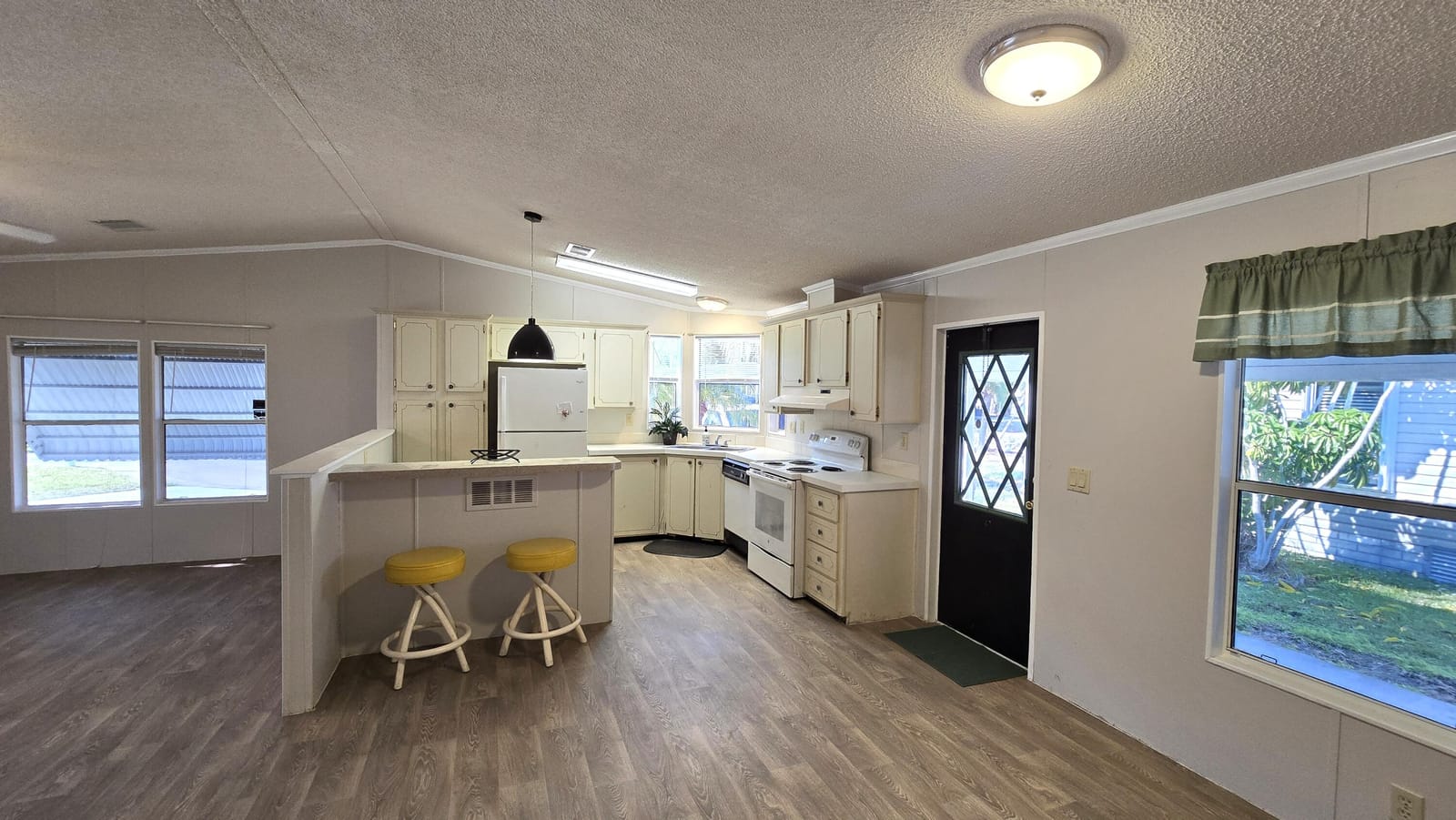 5680 Hemingway Court 15 — photo 8