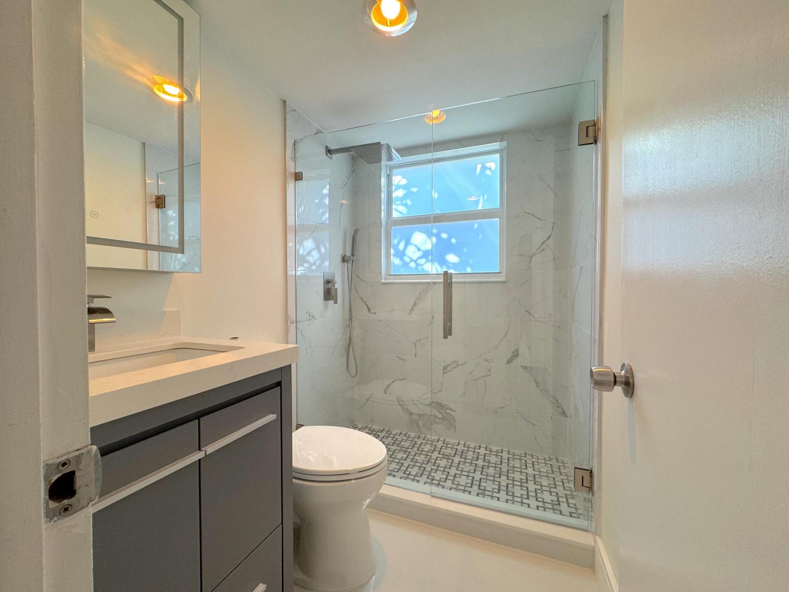 2815 NE 33rd Avenue 106 — photo 7