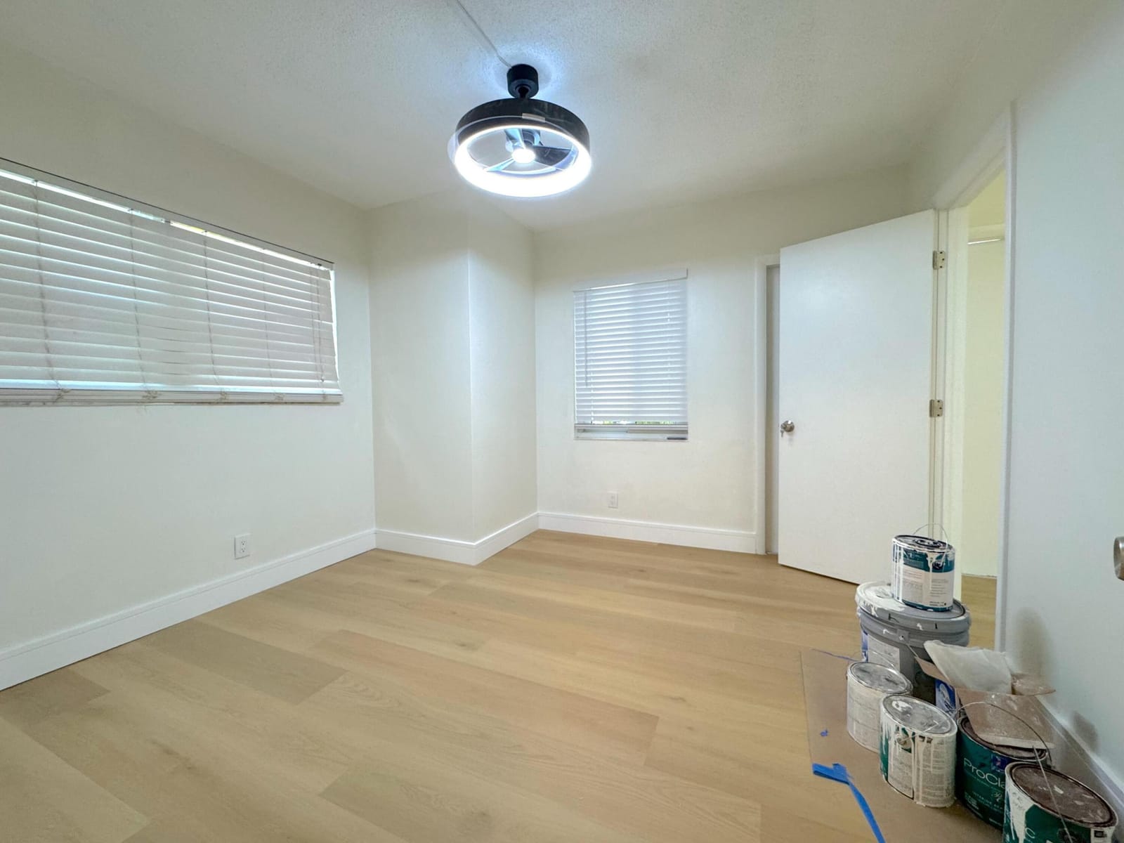 2815 NE 33rd Avenue 106 — photo 3