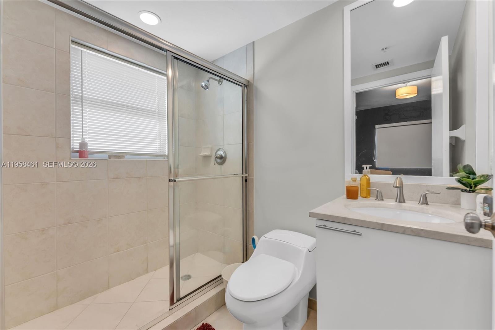 14951 Royal Oaks Lane 2201, North Miami, FL 33181 photo 17